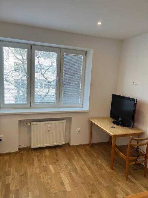 Brand New Apartment In The Heart Of Bratysława Zewnętrze zdjęcie